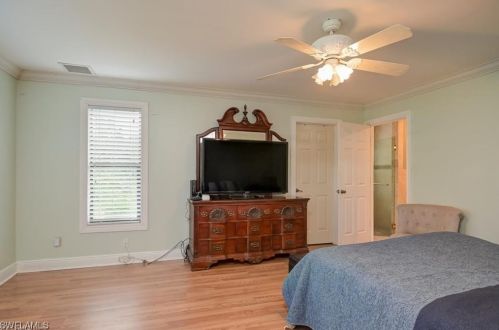 2630 18 Ave, Naples FL 34120-0035 exterior