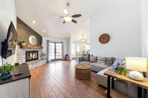 421 Mcnair St, Chandler AZ  85225-7134 exterior