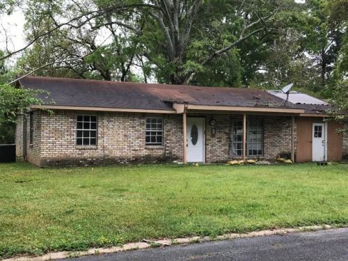 303 Prairie St, Leesville, LA 71446-3831