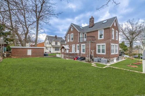 240 Sheridan Ave, Mount Vernon NY 10552-1406 exterior