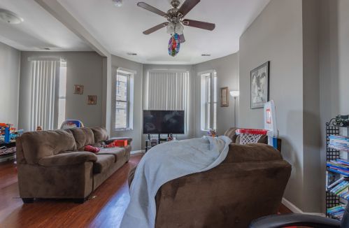 2941 Harrison St, Chicago IL 60612-3334 exterior