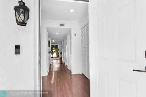 1330 13 St, Boca Raton FL 33486-5323 exterior