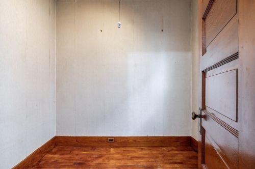 12 Kosta St, Worcester MA 01607-1525 exterior