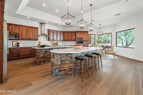 36648 27th Ave, Phoenix AZ 85086-8747 exterior