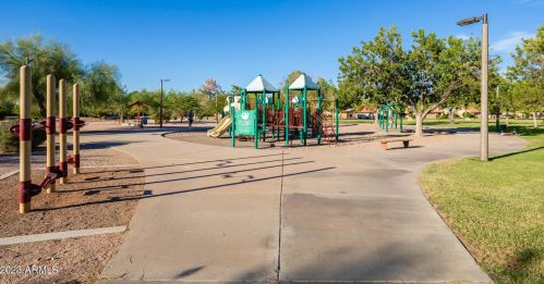 4540 Cortez St, Phoenix AZ 85028-2315 exterior