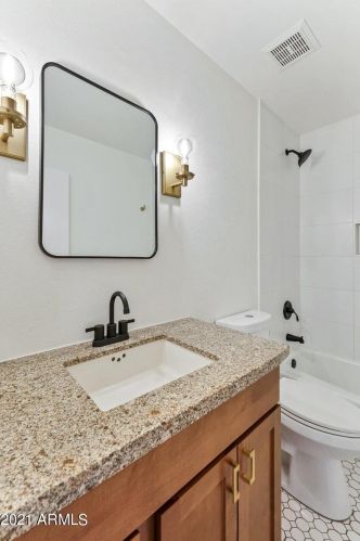 2616 Edgemont Ave, Phoenix AZ  85008-1033 exterior