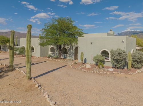 800 Camino Del Codorniz, Tucson, AZ 85748-7111