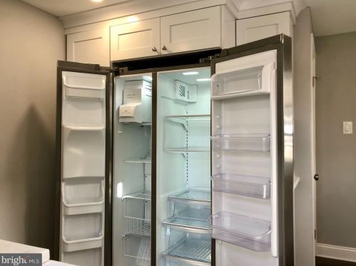 112 Mildred Ln, Chester PA 19014-2006 exterior