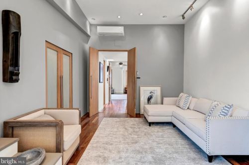 2728 13th St, Washington DC 20018-3901 exterior