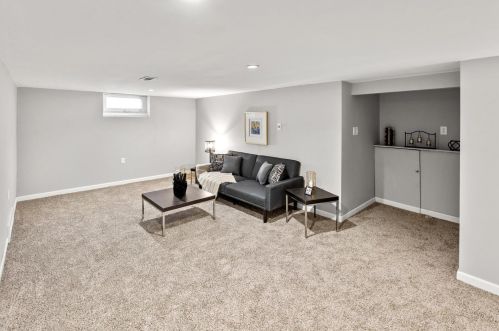 6073 36th St, Milwaukee WI  53221-4652 exterior