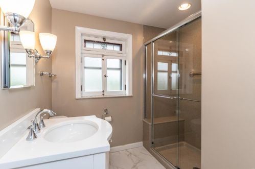 6619 Bancroft Ave, Saint Louis MO 63109-1204 exterior