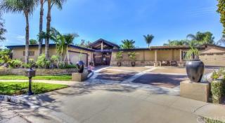 2700 Madonna Dr, Fullerton, CA 92835-1828