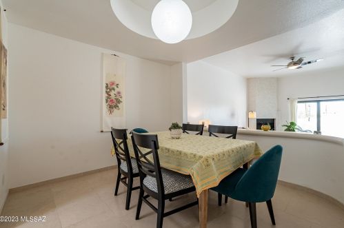 5221 1st Ave, Tucson AZ  85718-4701 exterior