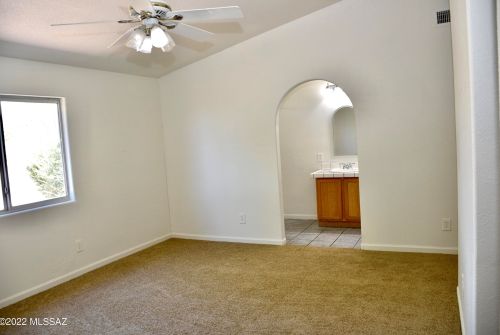 9789 Paseo Del Tornasol, Tucson AZ 85747-5015 exterior