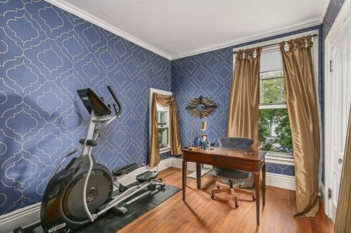 264 Highland St, Worcester MA 01602-2112 exterior