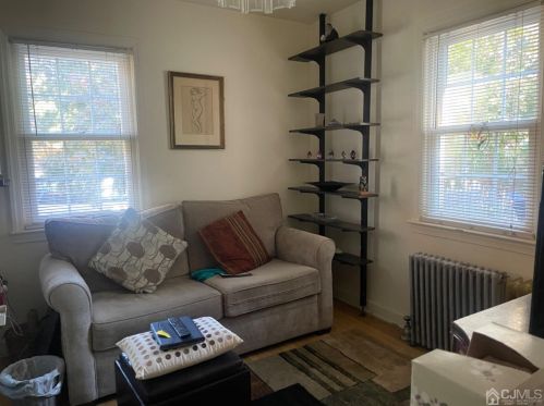 501 4 Ave, New Brunswick NJ 08904-2630 exterior