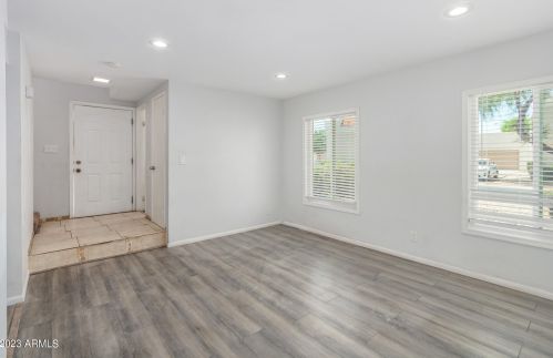 16051 25th Dr, Phoenix AZ  85023-4138 exterior