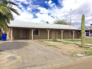 3322 Turney Ave, Phoenix, AZ 85017-3851