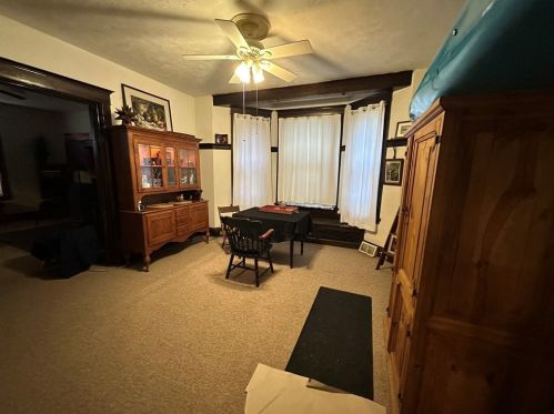 160 Highland Ave, Pittsburgh, PA 15229-2714