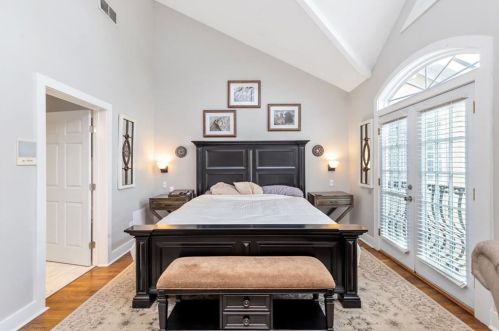 2464 Brookhaven Hts Ct, Atlanta GA 30319-5243 exterior