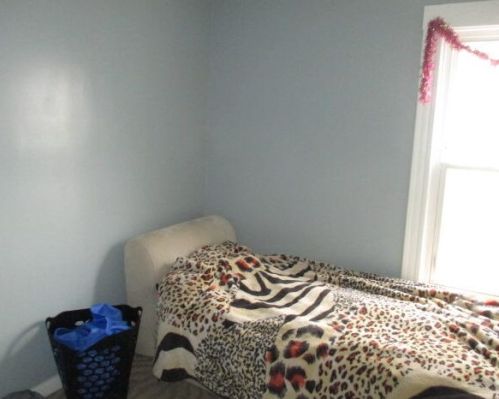 2427 Woodward Ave, Wyoming MI exterior