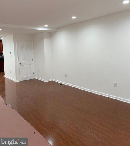 1131 Carpenter St, Philadelphia PA  19147-3705 exterior