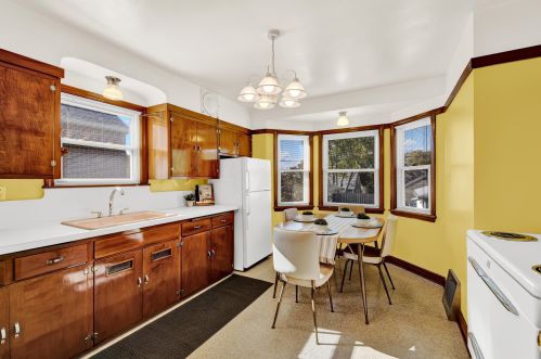 3765 15 St, Milwaukee WI 53206-2908 exterior