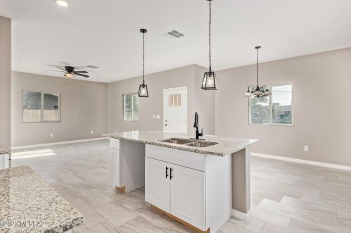 3426 Los Altos Ave, Tucson AZ  85705-3616 exterior