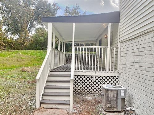 3790 Saddle Ridge Dr, Lithonia GA  30039-6428 exterior