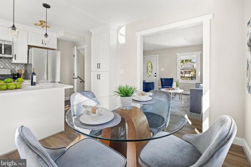 6106 Kings Hwy, Alexandria VA 22303-2416 exterior