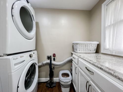 28985 Middle Xing Rd, Dowagiac MI 49047-8204 exterior