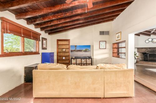 6441 Abington Rd, Tucson AZ 85743-9701 exterior