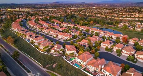 45473 Camino Monzon, Temecula CA 92592-1300 exterior