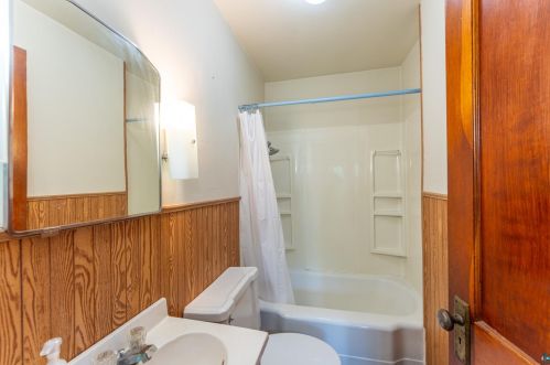 35 White St, Ely MN 55731-1248 exterior