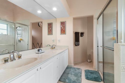 514 Clf Rd, Fort Pierce FL 34984-6226 exterior