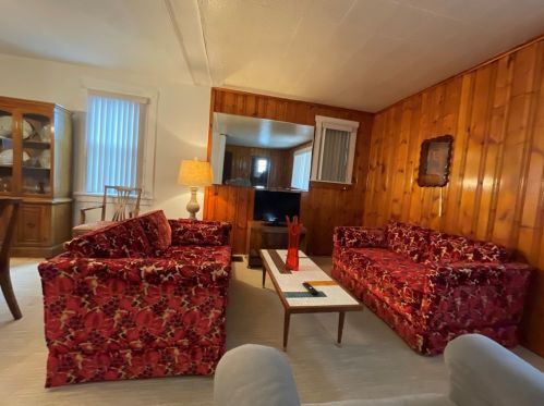 2436 Woodstock Ave, Pittsburgh PA 15218-2631 exterior