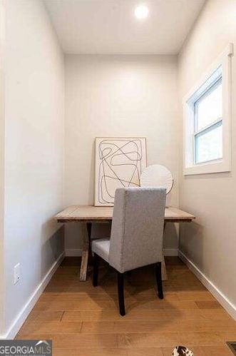 1437 Kenilworth Dr, Atlanta GA 30310-3943 exterior