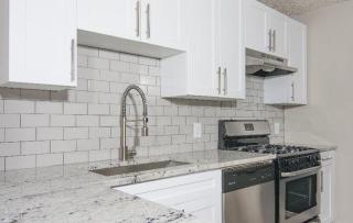 2035 Memorial Dr, Atlanta GA  30317-2561 exterior