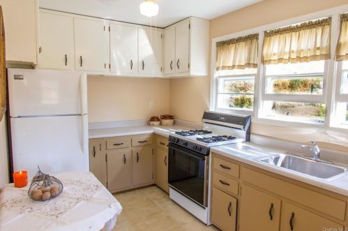 643 Br Rd, Patterson NY 12563-2102 exterior