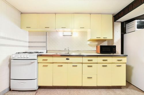 5909 Interboro Ave, Pittsburgh PA 15207-2266 exterior