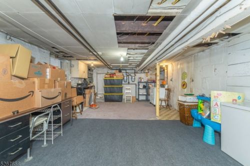 494 13 St, Newark NJ 07107-1105 exterior