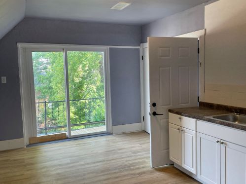 1138 Atkinson Ave, Milwaukee, WI 53206-3021