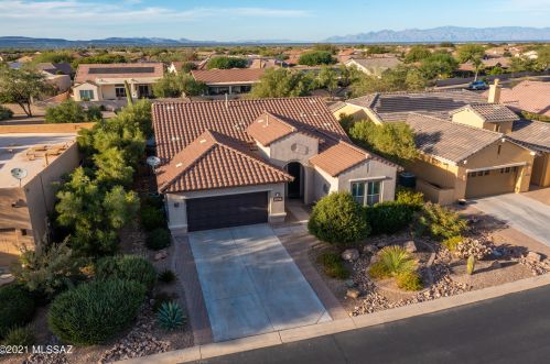 2445 Sky Creek Dr, Green Valley, AZ 85614-5886