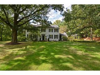 377 Fox Chapel Rd, Pittsburgh PA  15238-2003 exterior