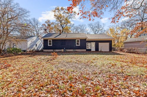 248 Eric Ave, Meskegon, MI 49444-3701