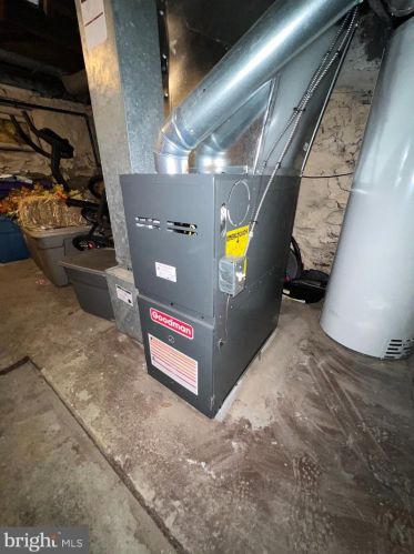 846 4 St, Lancaster PA 17603-5023 exterior