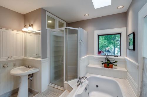 746 Gorham St, Madison WI 53703-1521 exterior