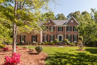 114 Eagle Meadow Ct, Cary, NC 27519-5070