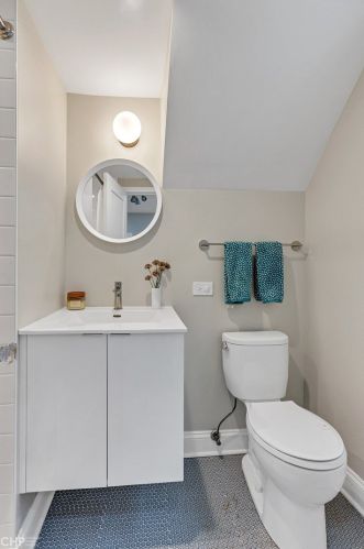 3430 Shakespeare Ave, Chicago IL 60647-3917 exterior