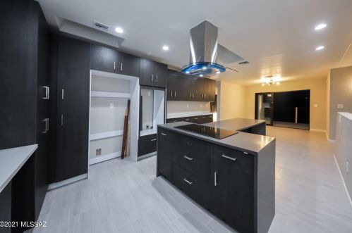 4341 Goret Rd, Tucson AZ  85745-9605 exterior